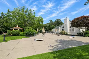 333 Prairie Ct, Manorville, NY 11949 - Photo 27