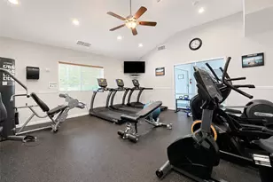 333 Prairie Ct, Manorville, NY 11949 - Photo 29