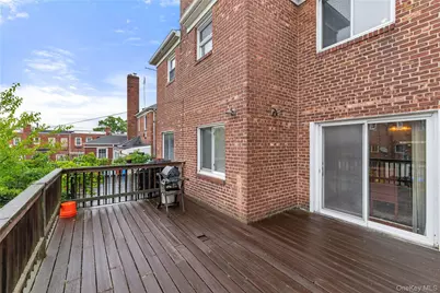 17519 74th Avenue, Fresh Meadows, NY 11366 - Photo 19