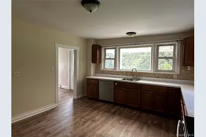 245 Lattintown Road, Marlboro, NY 12542 - Photo 5