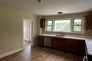 245 Lattintown Rd, Marlboro, NY 12542 - Photo 5