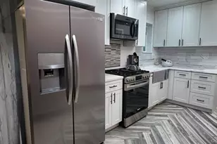115-33 158th St, Jamaica, NY 11434 - Photo 3
