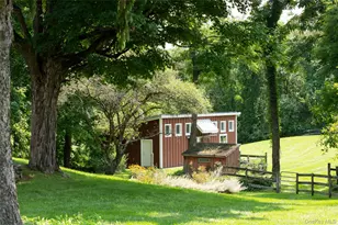 268 E Fallkill Rd, Hyde Park, NY 12538 - Photo 23