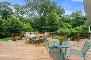 31 Eastwood Dr, North Babylon, NY 11703 - Photo 29