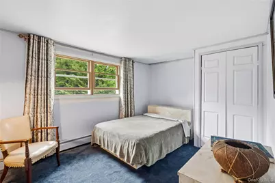 31 Eastwood Drive, North Babylon, NY 11703 - Photo 25