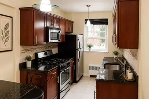 220 Pelham Rd, New Rochelle, NY 10805 - Photo 3