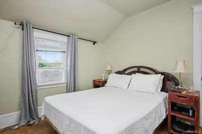 127 Wickes Avenue, Yonkers, NY 10701 - Photo 25