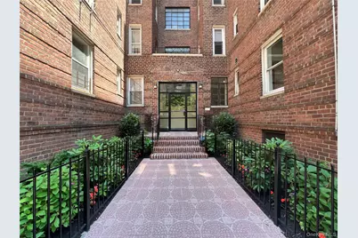2080 Barnes Avenue #5B, Bronx, NY 10462 - Photo 1