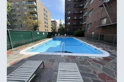 395 Westchester Avenue #6O, Port Chester, NY 10573 - Photo 19