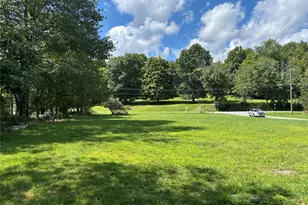 13 Park Ln, Fallsburg, NY 12763 - Photo 3