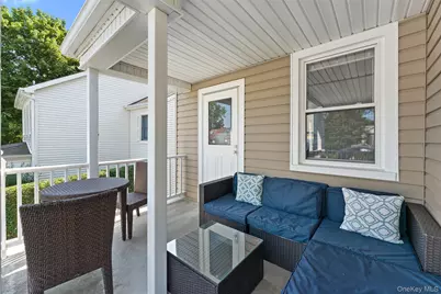 9 School Street, White Plains, NY 10606 - Photo 3