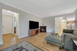 450 Pelham Rd, New Rochelle, NY 10805 - Photo 9