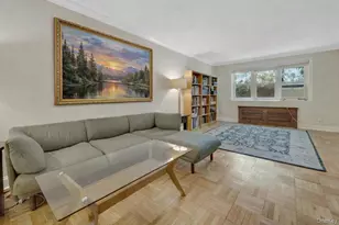 450 Pelham Rd, New Rochelle, NY 10805 - Photo 11