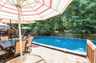 29 Columbine Ave N, Hampton Bays, NY 11946 - Photo 27