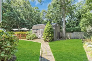 29 Columbine Ave N, Hampton Bays, NY 11946 - Photo 33