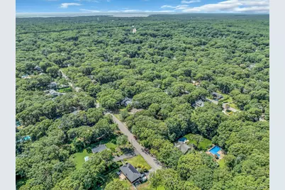 29 Columbine Avenue N, Hampton Bays, NY 11946 - Photo 39