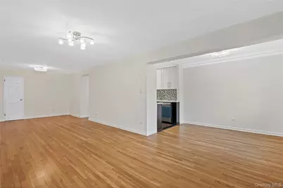 84-10 153rd Avenue #3L, Howard Beach, NY 11414 - Photo 11