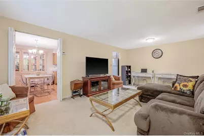 452 Birchwood Road, Medford, NY 11763 - Photo 9