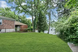 36B Avenue A, Port Washington, NY 11050 - Photo 3