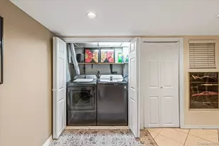 10-03 149th St, Whitestone, NY 11357 - Photo 21