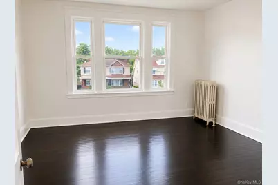 640 S 6th Avenue, Mount Vernon, NY 10550 - Photo 3