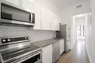 286 W 137th St, New York, NY 10030 - Photo 5