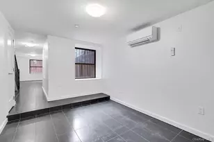 286 W 137th St, New York, NY 10030 - Photo 13
