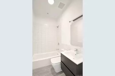 286 W 137th Street, New York, NY 10030 - Photo 19