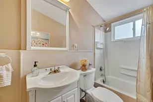 34 Crestwood Ln, Ronkonkoma, NY 11779 - Photo 23