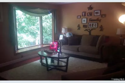 60 Halgren Crescent, Haverstraw, NY 10927 - Photo 7
