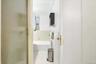 110-35 72nd Rd, Forest Hills, NY 11375 - Photo 29