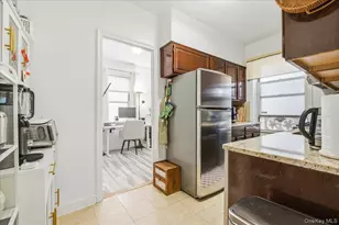 110-35 72nd Rd, Forest Hills, NY 11375 - Photo 19