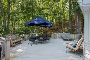 5 Harbor Ct, Centerport, NY 11721 - Photo 7