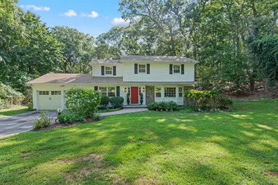 5 Harbor Court, Centerport, NY 11721 - Photo 3