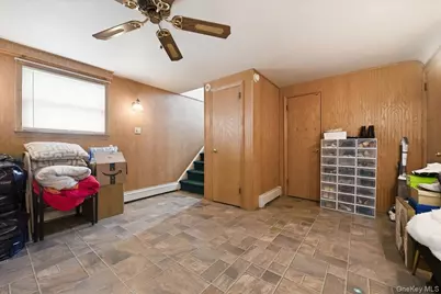 116 Elm Street, Valley Stream, NY 11580 - Photo 15