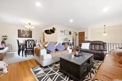 116 Elm Street, Valley Stream, NY 11580 - Photo 5