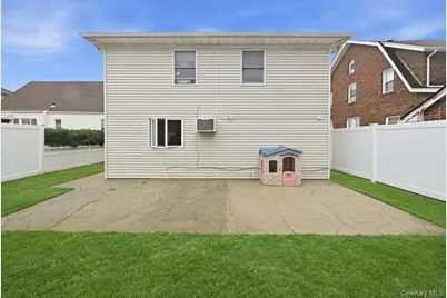 116 Elm Street, Valley Stream, NY 11580 - Photo 25