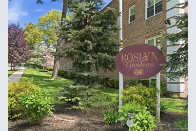 25 Edwards Street #2 E, Roslyn Heights, NY 11576 - Photo 1