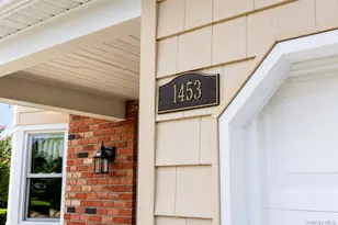 1453 10th St, West Babylon, NY 11704 - Photo 19