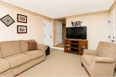 1453 10th Street, West Babylon, NY 11704 - Photo 11