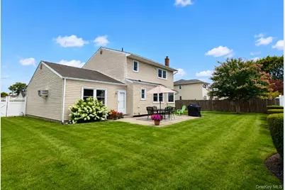 1453 10th Street, West Babylon, NY 11704 - Photo 17