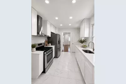 39 Rathbun Avenue, White Plains, NY 10606 - Photo 7