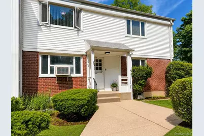 13-42 212 Street #143, Bayside, NY 11360 - Photo 3