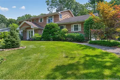 36 Arbor Lane, Dix Hills, NY 11746 - Photo 3