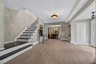 36 Arbor Ln, Dix Hills, NY 11746 - Photo 7