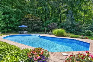 36 Arbor Ln, Dix Hills, NY 11746 - Photo 37