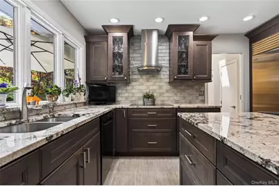 36 Arbor Lane, Dix Hills, NY 11746 - Photo 19