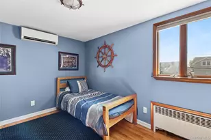 39 Jackson Pl, Massapequa, NY 11758 - Photo 15