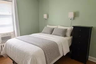 111-32 202nd St, Jamaica, NY 11412 - Photo 3