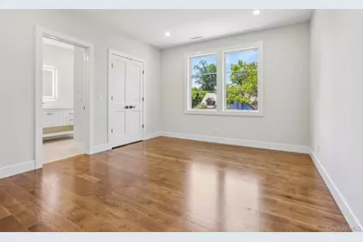 41 Potters Lane, New Rochelle, NY 10805 - Photo 27